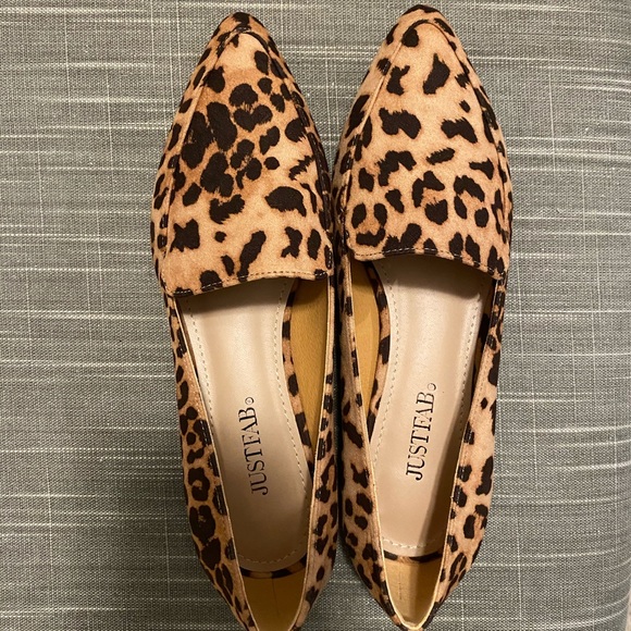 JustFab Shoes - Cheetah print flats